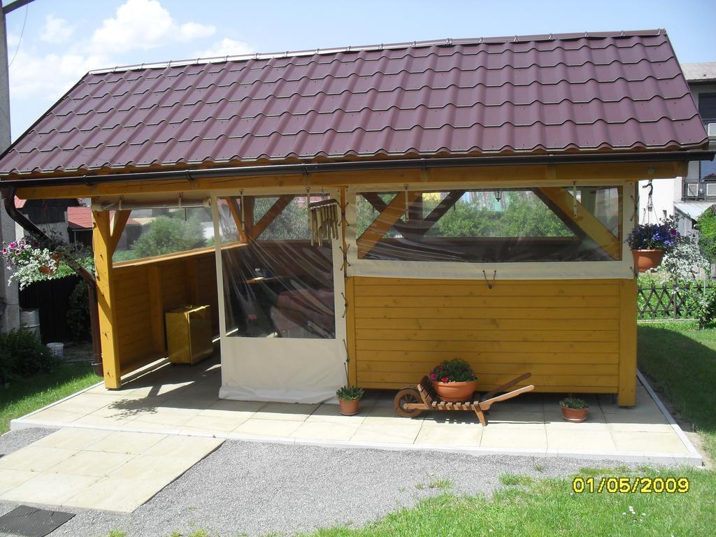 Penzion U Peta Hrustin Exterior photo